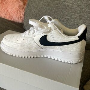 Air Force ones youth 7 1/2 women’s. 6 youth boys